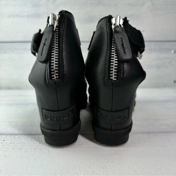 Sorel Joanie II Ankle Strap Wedge Sandal in Black - Picture 8 of 8